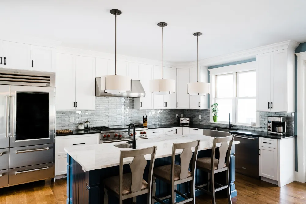 Transitional Kitchen Kitchen Remodel by Aslan Design & Build project photo